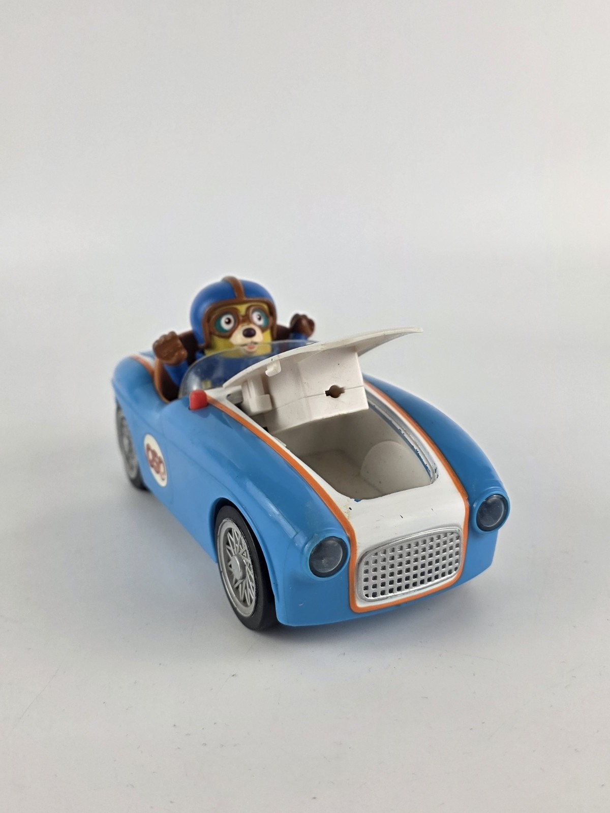 Disney Junior Special Agent OSO Go Go Light And Sound Race Car - Posable Figure