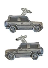 RefA32 Mits Pajero Shogun S1   classic car 3D cufflinks classic car gift boxed