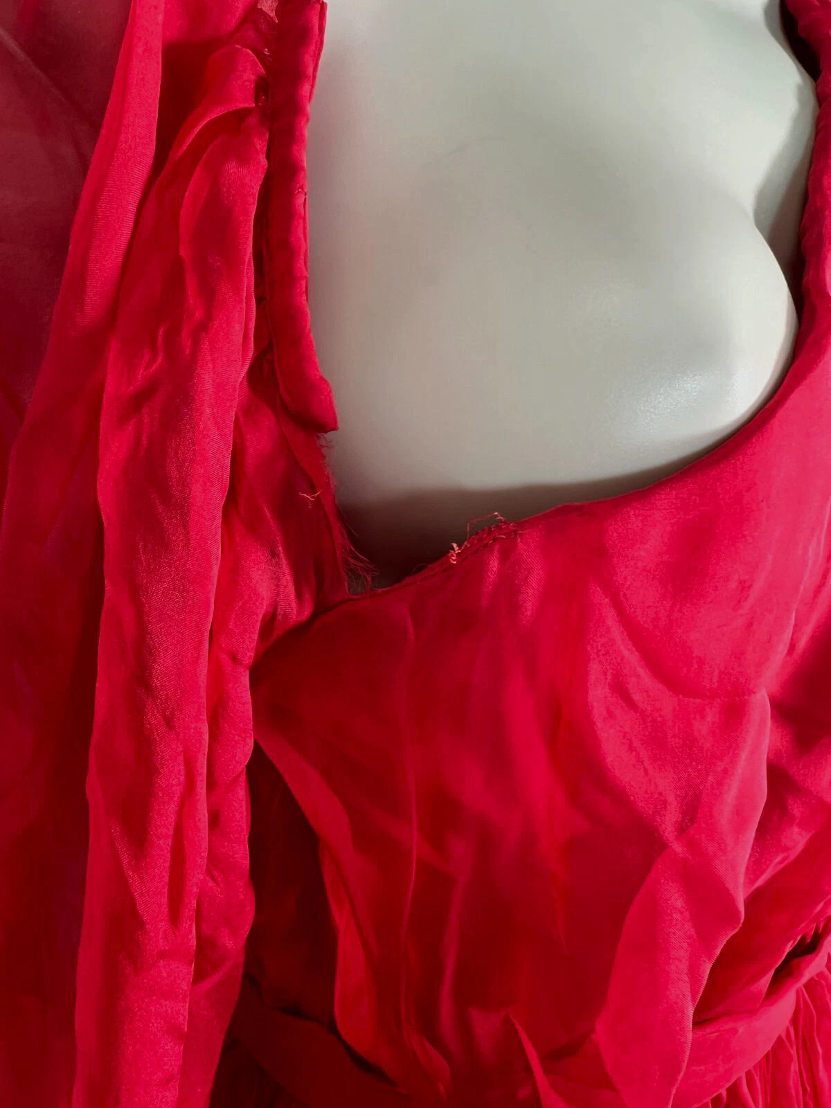 Maxi abito donna Alexander McQueen rosso seta manica singola $7800 taglia 42