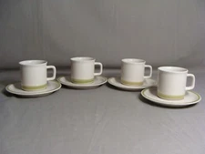 4 STONYBROOK BY JAPAN Stoneware Cups & 4 Saucers With Green Band