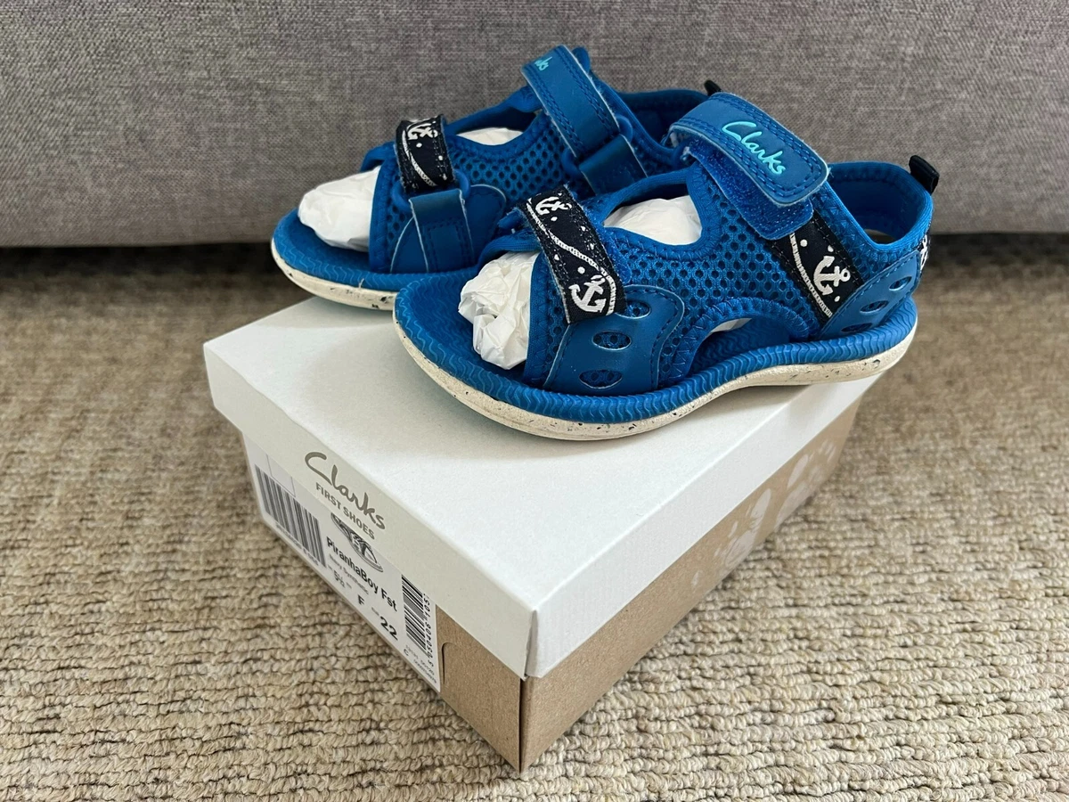 Clarks piranha boy sale