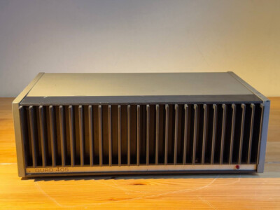Quad 405 amplifier vintage retro hi-fi audio