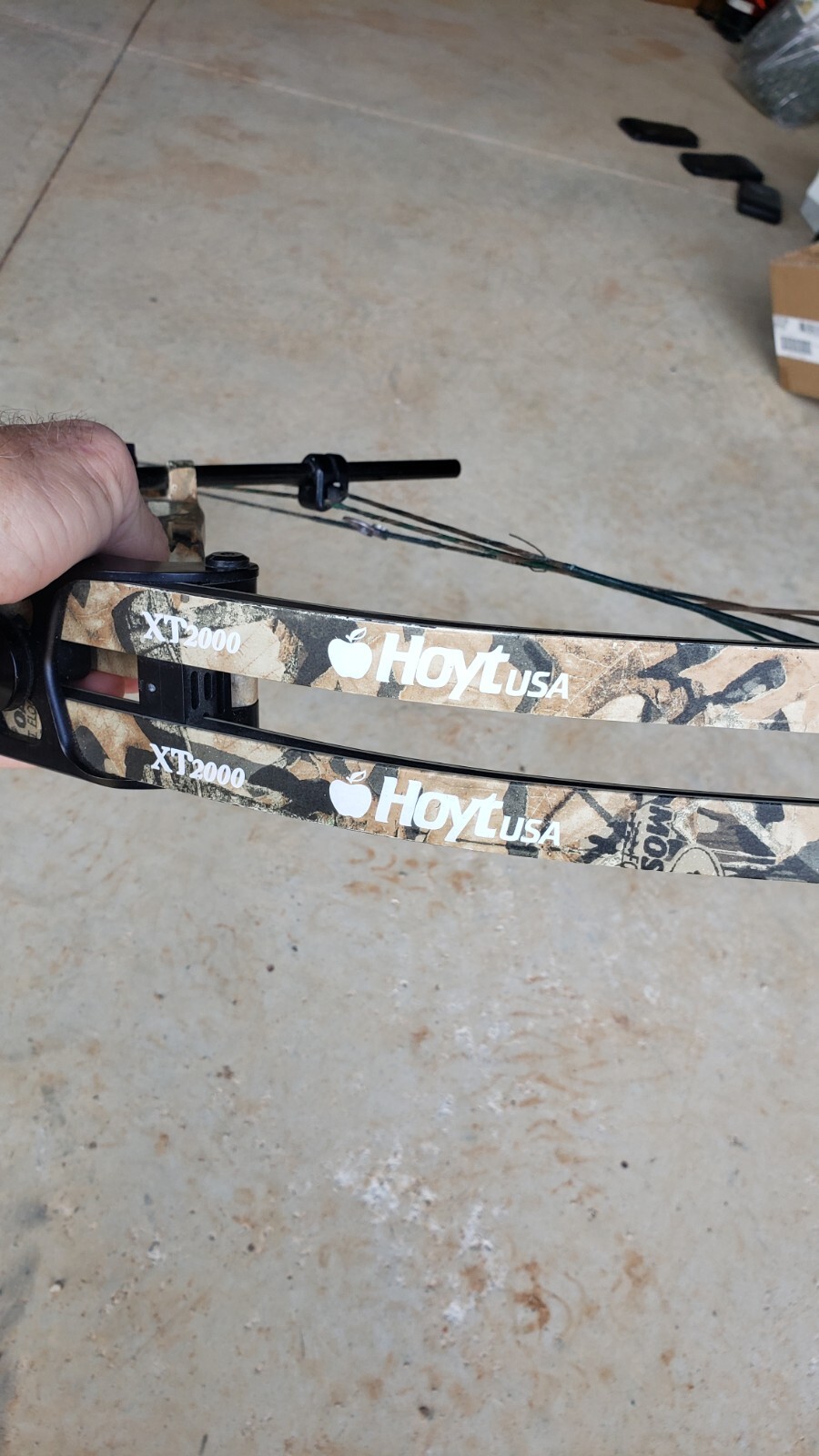 Hoyt XT2000 RH Compound Hunting Bow eBay