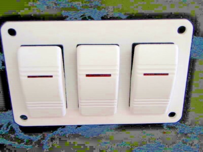 ELECTRICAL DC SWITCH PANEL 3 CARLING CONTURA V1D1 ON/OFF SWITCHES WHITE ...