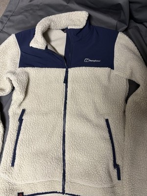 Berghaus Damenjacke Wandern, Atmungsaktiv, Wasserabweisend