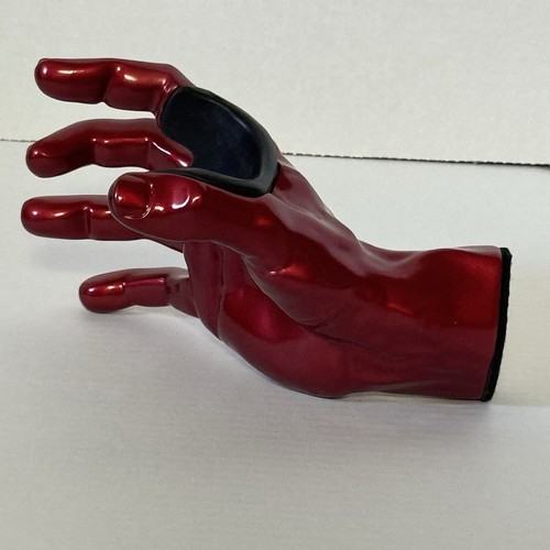 Grip Studios Classic Grip Guitar Wall Hanger Metallic Red