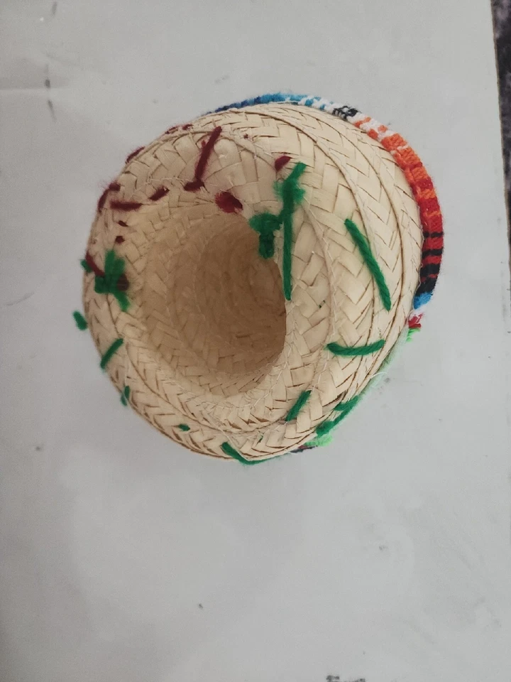 Autêntico do México, chapéu minúsculo mexicano perfeito para 5 de maio ou Halloween 7 polegadas - Imagem 2 de 4