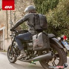 Foto 4 di 5
