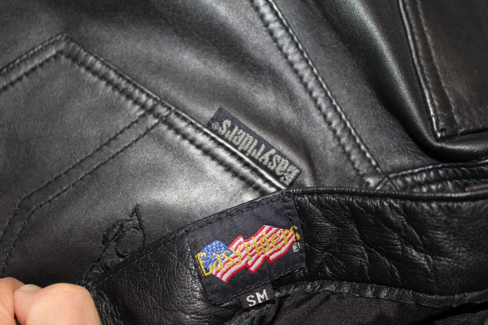Pantalones cortos de cuero EASY RIDERS talla pequeña Foto 3 de 3