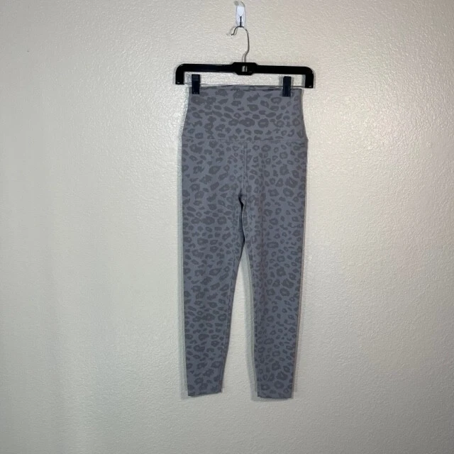 beyond-yoga compression gym workout animal print leggings