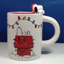 Peanuts Snoopy Christmas Ceramic Mug with Holiday Lights and Hanging Snoopy