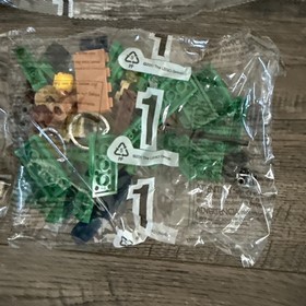 DAMAGED BOX LEGO Creator Expert Winter Toy Shop 10249 Village Station 10259 LOT