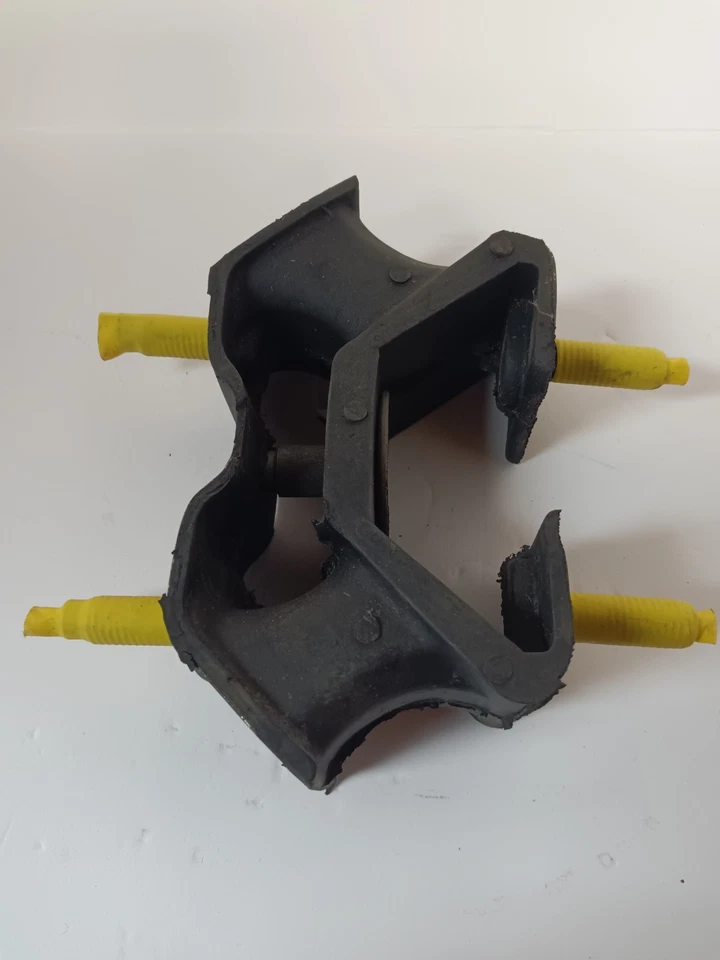 2006-2011 Chevrolet Impala Transmission Mount, Left Lower - Image 4 of 4