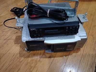 VTG 90s Old School Sony Japan-made XR-C190 + CDX-727 Japan-made