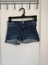 Gap little girl size 7 midi blue jean denim shorts Adjustable waist