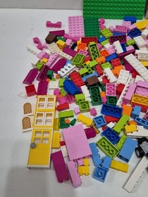Lego Creator Basic Pink Box (5560) w/Instructions. missing Container, sub figure