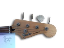 Fender Japan Jazz Bass E-Bassgitarre gebraucht