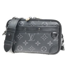LOUIS VUITTON Alpha Wearable Shoulder Bag Monogram Eclipse Black M82542 660MA337