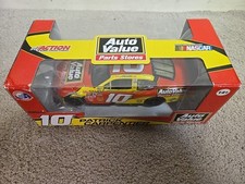 2008 Patrick Carpentier 10 Auto Value Parts Stores 1/24 Lionel Promo Rare COT