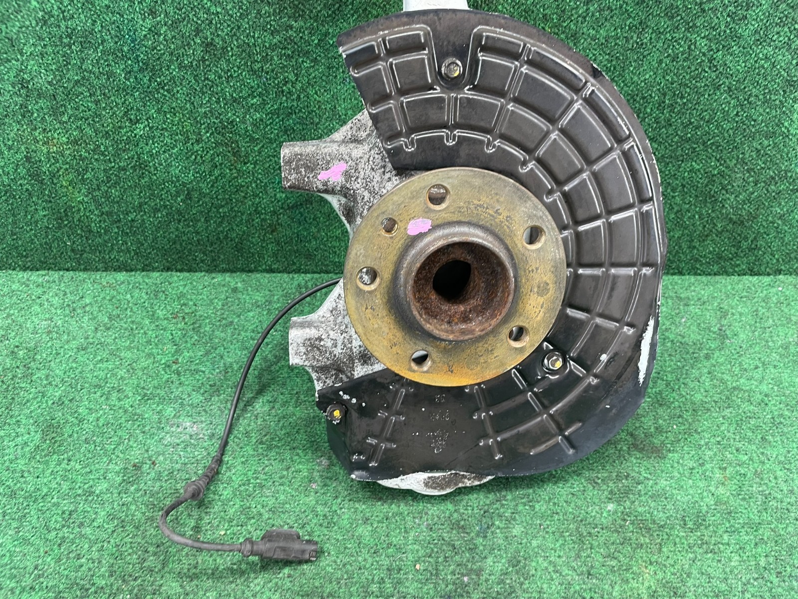 🛑 14-17 Maserati Ghibli RWD Front Left Side Spindle Knuckle Hub Bearing OEM