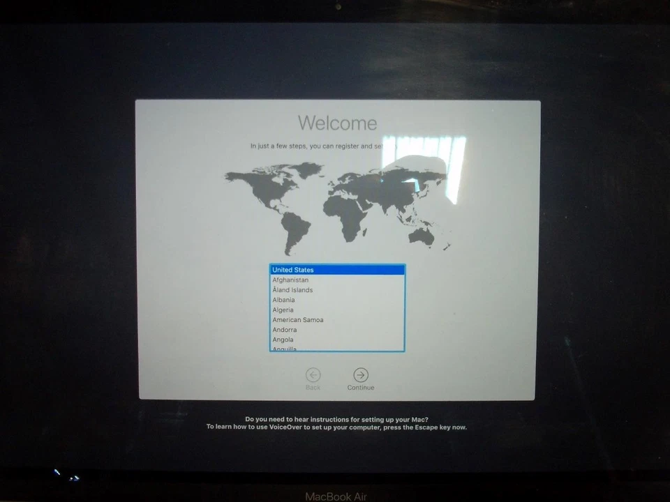 Apple MacBook Air A1932 13'' 2018 Core i5 1.60GHz 8GB 512GB SSD LAPTOP (M35) - Image 2 of 4