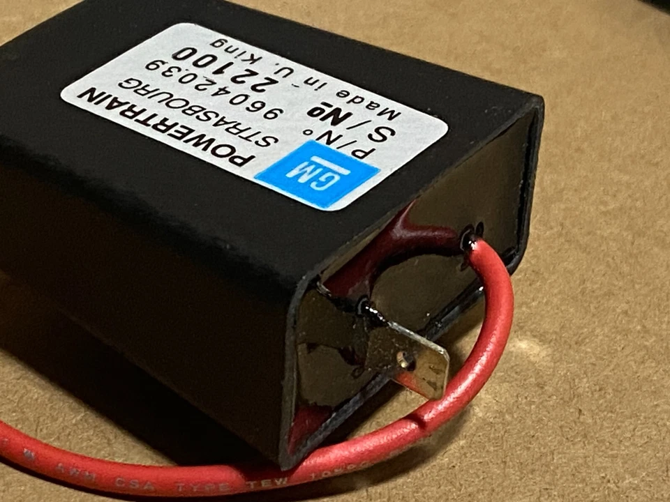 Módulo de retardo de tiempo de embrague convertidor de par GM 96041311 -- 89-97 Geo Tracker AUTO Foto 4 de 4