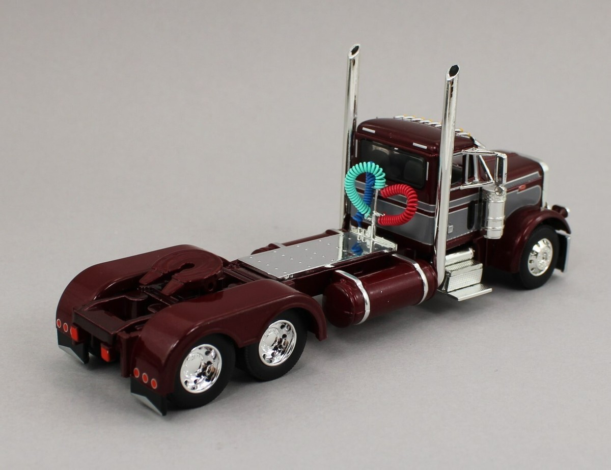 DCP 1:64 *RED & GREY* Peterbilt 379 Day Cab & LODE KING GRAIN