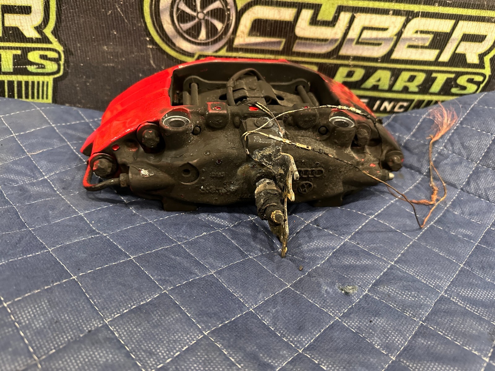 2021 AUDI R8 REAR LEFT RED CARBON CERAMIC BRAKE CALIPER OEM ~READ!!~