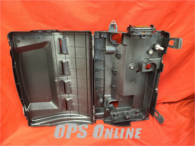 New / OEM Mercury Verado 4 stroke 6 Cyl Electrical Box Assy- 885560T03 & 885561T