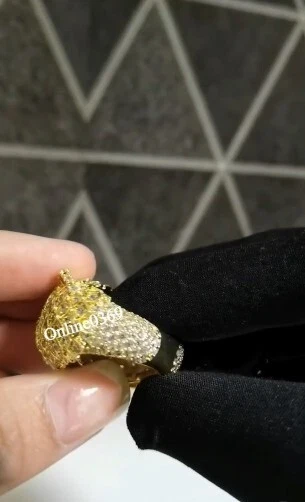 Anillo con cara de búho de diseñador para hombre en plata 925 con diamantes creados en laboratorio verde y blanco Foto 4 de 4