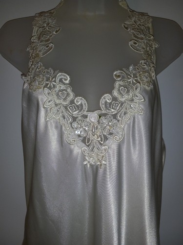 Vintage California Dynasty White Satin Sequins Bridal Nightgown Peignoir Set M/L - Picture 5 of 14