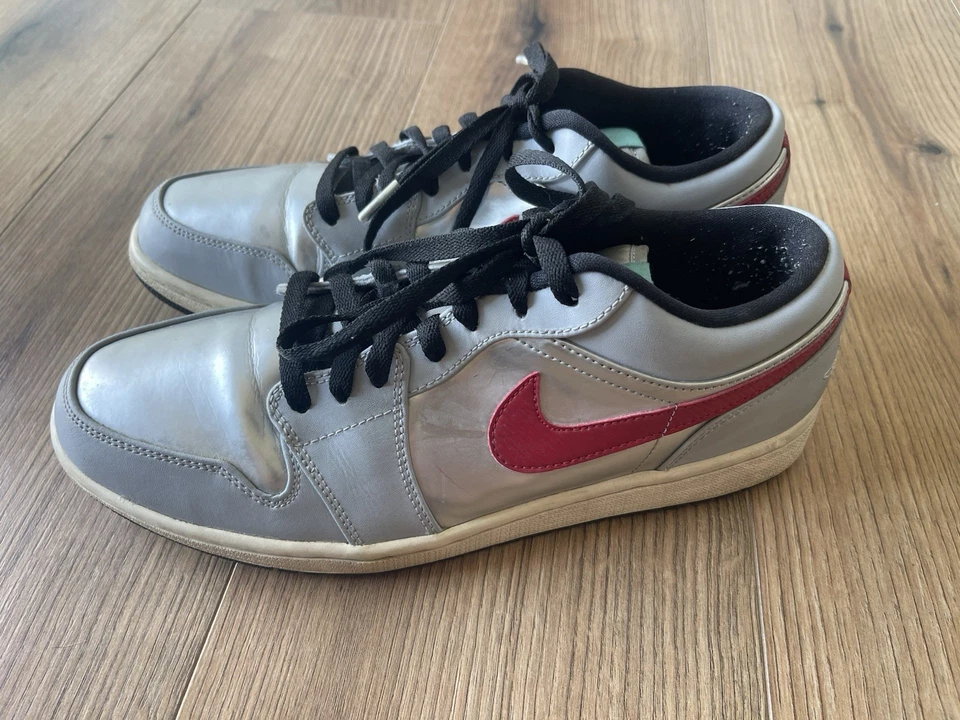 Talla 10.5- Nike Air Jordan 1 Retro Low City Pack Chicago Foto 3 de 4