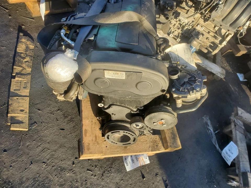 Used Engine Complete Assembly fits: 2014 Chevrolet Cruze 1.8L VIN G 8th digit op Foto 4 de 4