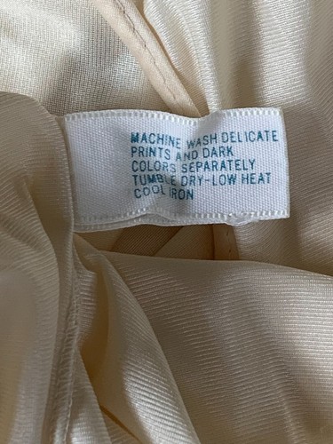 Vintage Vanity Fair Beige Babydoll Nightgown Silky Nylon Lace Trim Hem Bow Sz M - Picture 8 of 11
