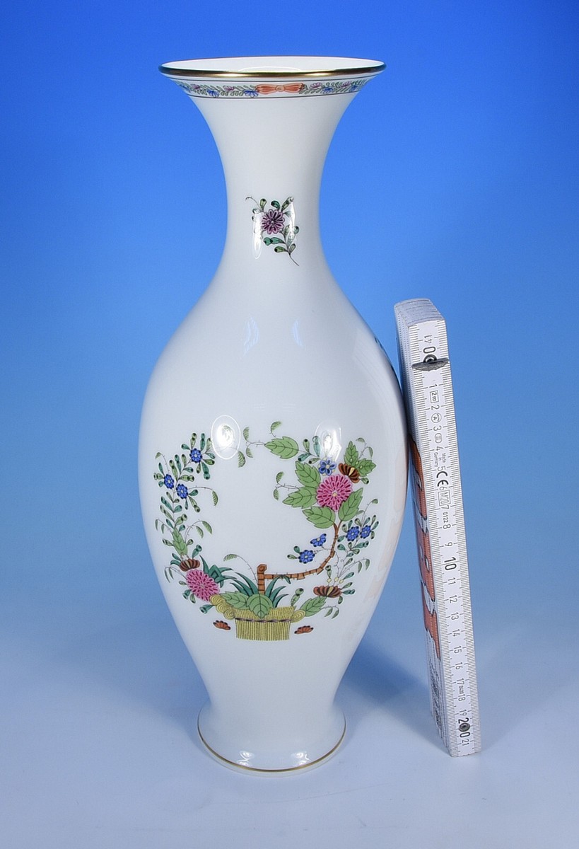 Herend 'Fleur Des Indes Bunt 7174 FD' Large Vase 33.5 Cm. (Top Crooked)