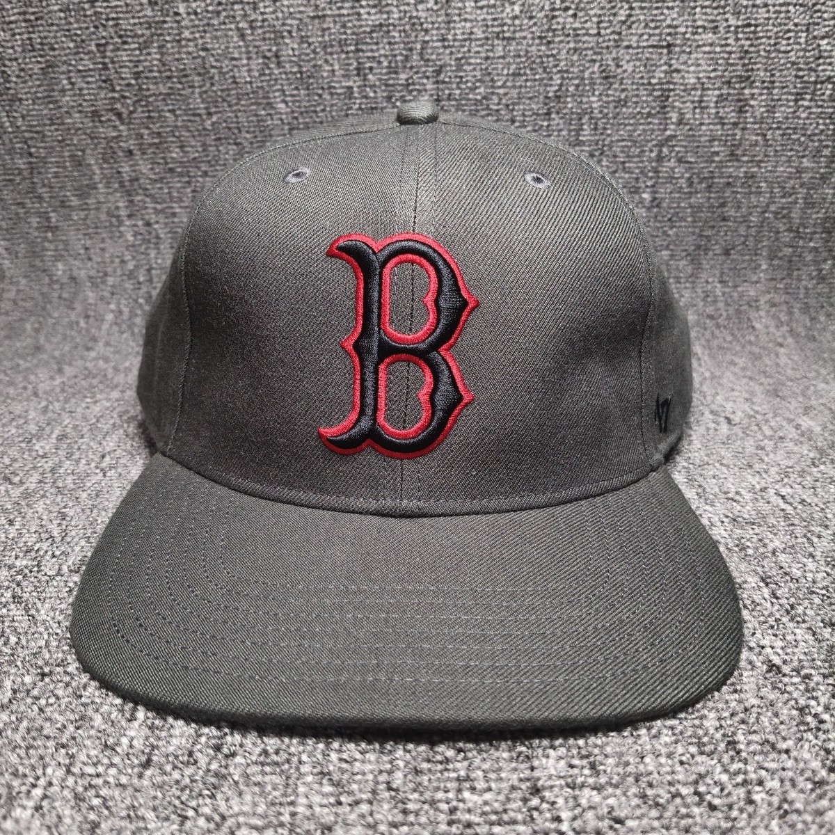 '47 Brand Boston Red Sox MLB Gray Fitted Cap Embroidered Logo Hat