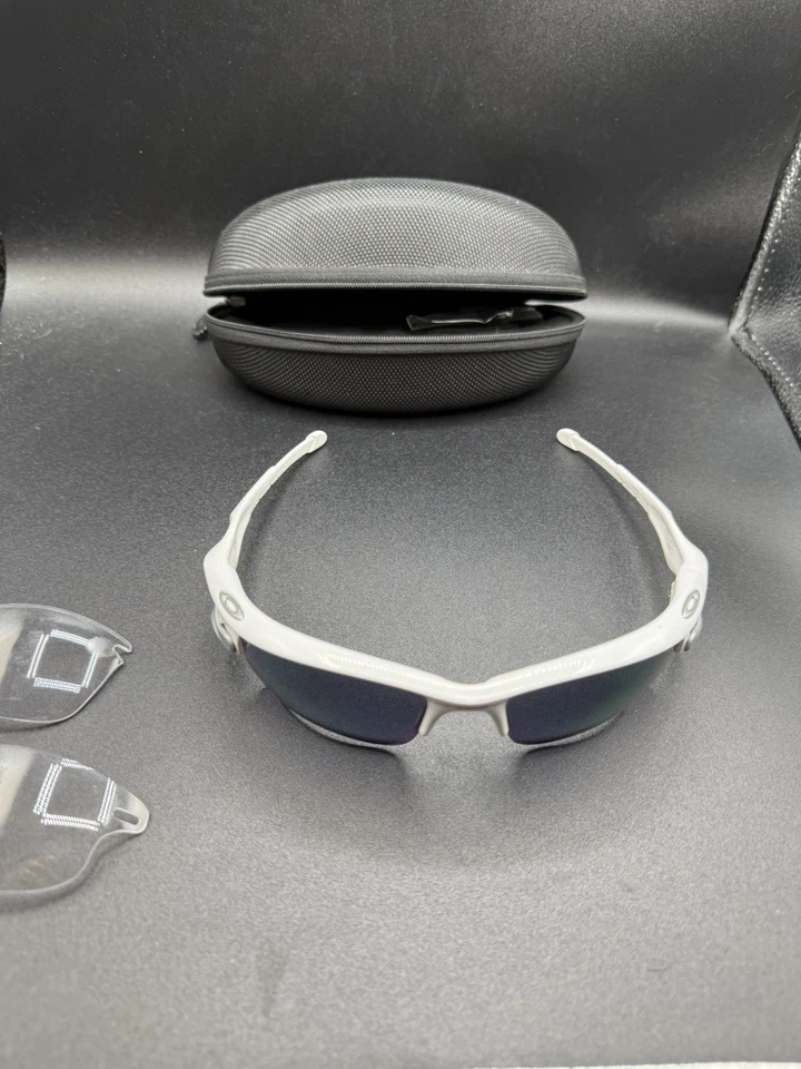 Oakley Fast Jacket XL Polished White w/Jade Iridium Lenses  - Image 4 of 4