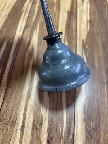Antique Vintage Enameled Thumb Oiler Oil Can - Picture 3 of 11
