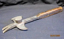 Antique Bridgeport Hatchet Co. Axe Tomahawk No. 120 Slate Roof Lath Hammer Tool