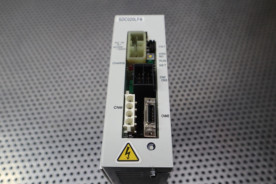 STAR 200W-HJ SDC020LFA Servo Drive Used With Warranty See All Pictures - Image 3 of 4