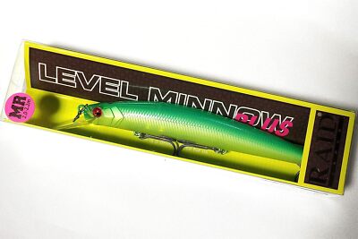 Raid Japan Level minnow plus LMP006 Lime Chart Bass Fishing Lure Stylish anglers