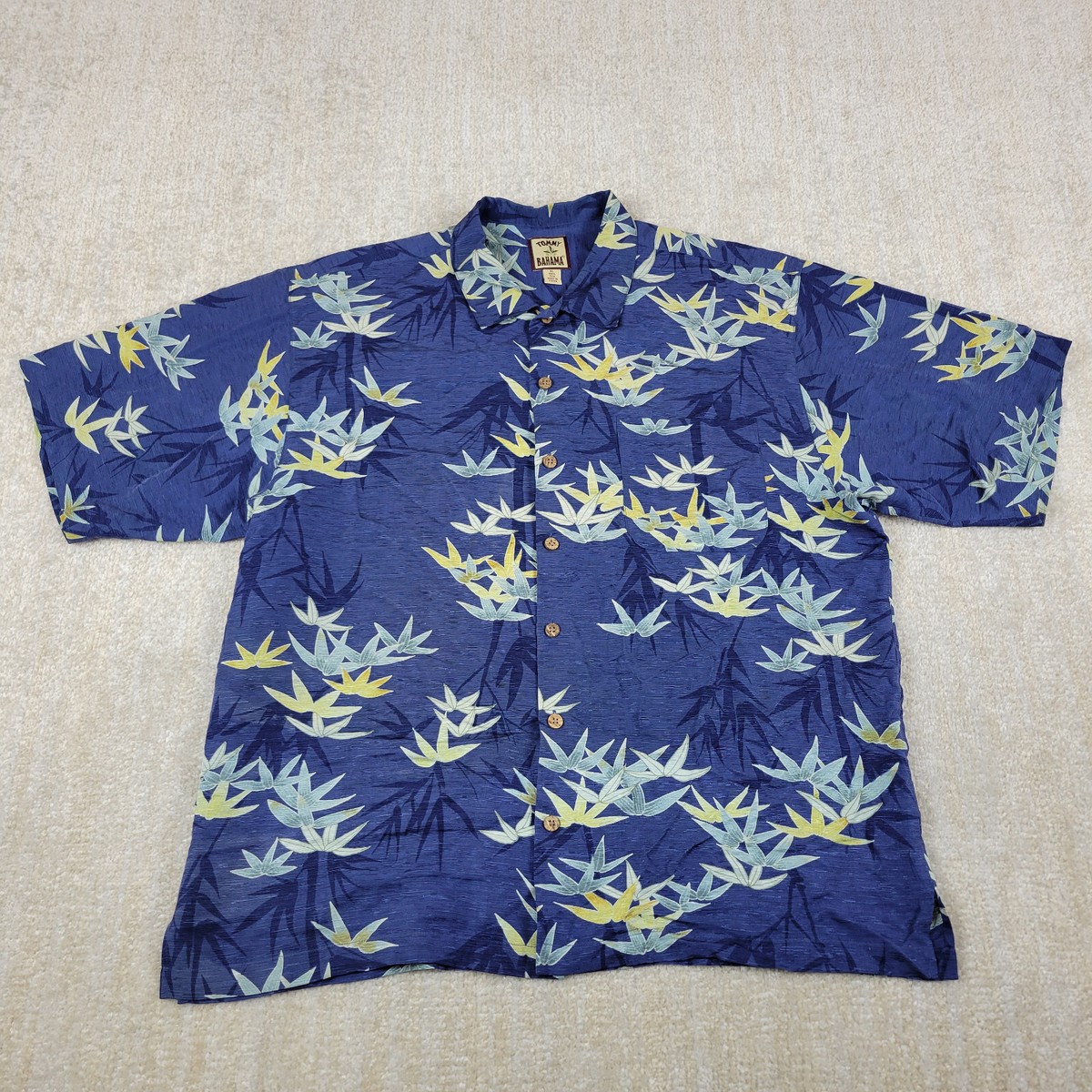 古着 “ Bahama” Hawaiian Shirt Vintage Tommy Bahama Hawaiian Shirt Mens XL Blue Floral Camp