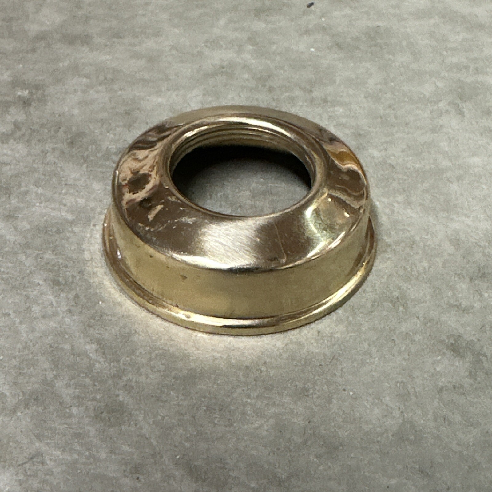 Solid Brass Kerosene Oil Lamp Collar Replacement for #1 Burner-image
