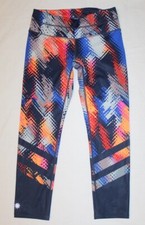 Ladies ATHLETA capri length leggings Size XS