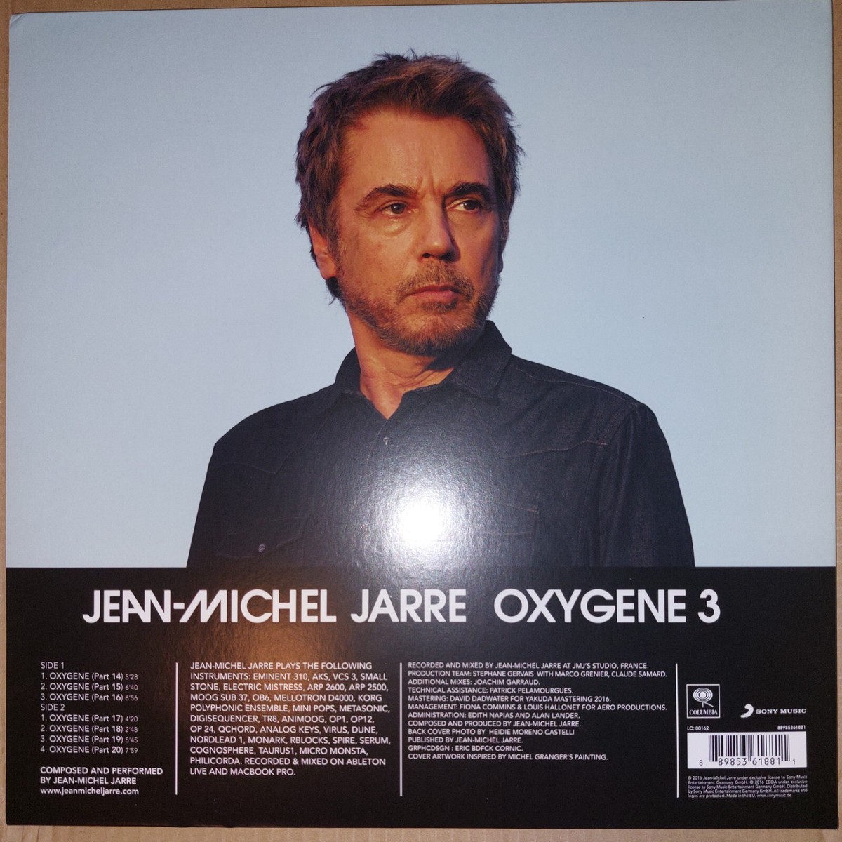 LP Jean-Michel Jarre Oxygene 3 88985361881 COLUMBIA 未開封 /00260 JEAN MICHEL JARRE OXYGENE 3 SIGNED NEW VINYL RECORD.RARE. | eBay