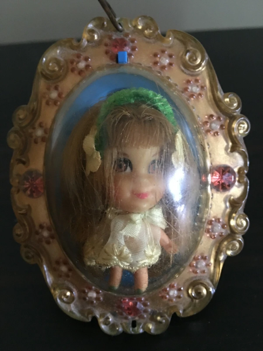 Vintage lucky store locket kiddle