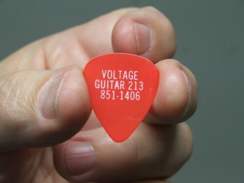 VINTAGE Voltage Guitar of Hollywood Pick & Fender Pick COOL CASE CANDY - Foto 1 di 5