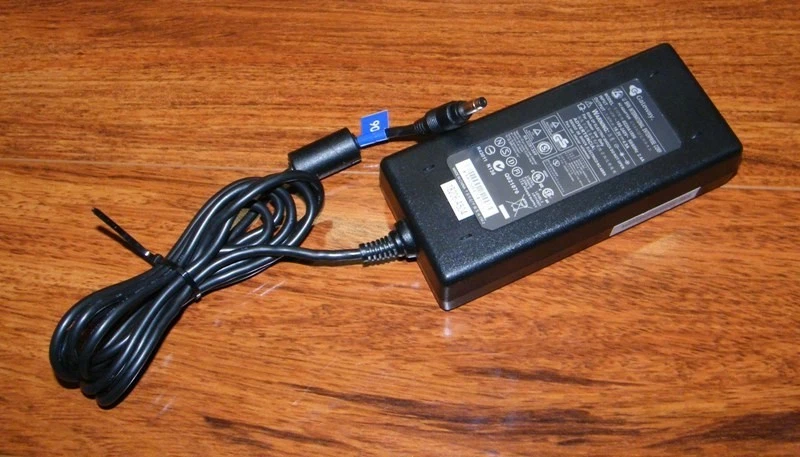 Gateway (0220A1890) 100-240V 50/60Hz 2.4A 18.5V 4.9A Adapter Power Supply *READ* - Image 3 of 3