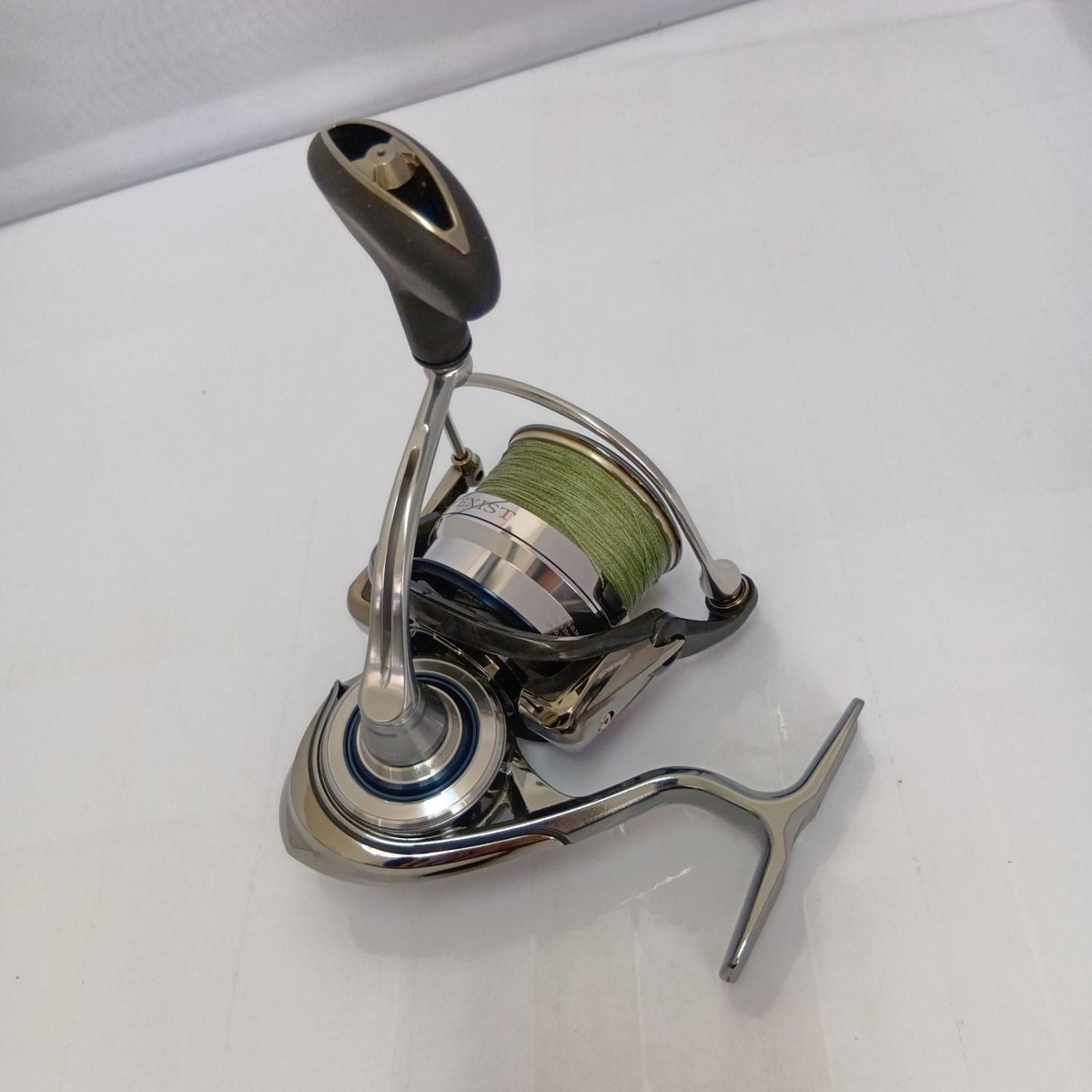 Daiwa 18 EXIST LT4000-CXH Spinning Reel #26040902 | eBay