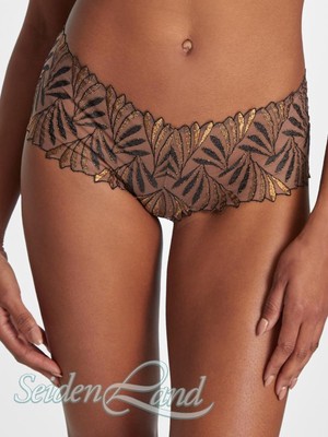Slip Saint Tropez Form Blattstickerei von Aubade x Iris Van Herpen gold
